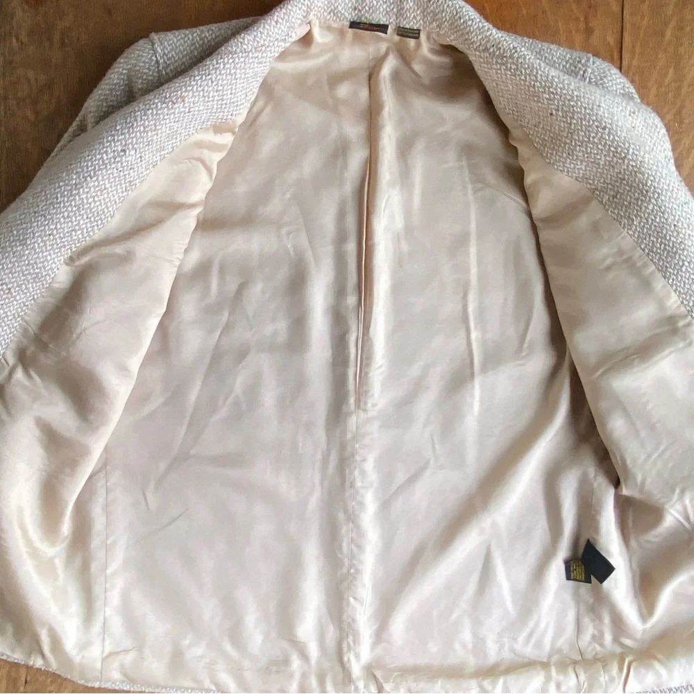 Liz Claiborne Textured Tan Wool Blend Blazer - Picture 7 of 16